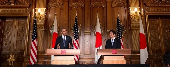 President Obama and Prime Minister Abe hold a joint press conference at Akasaka Palace in Tokyo, April 24, 2014. © Official White House Photo by Chuck Kennedy (CC 3.0) 